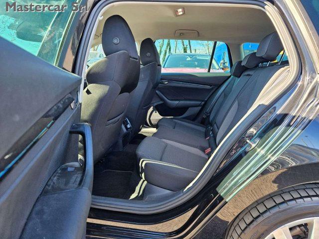 SKODA Octavia 2.0 tdi evo Executive 150cv dsg - GB449SN