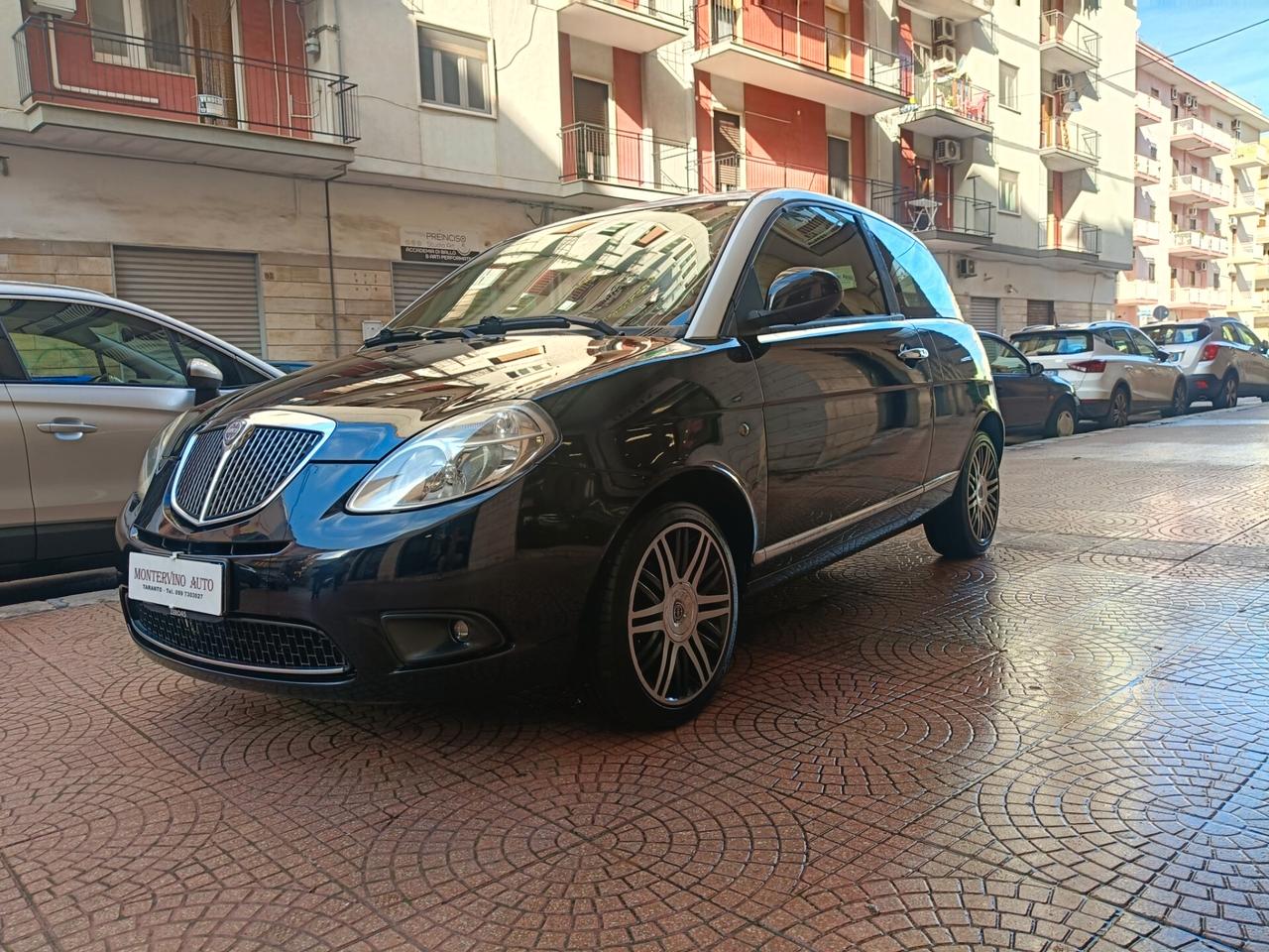 Lancia Ypsilon 1.2 Elle-Bicolor-BELLISSIMA-Euro4790-