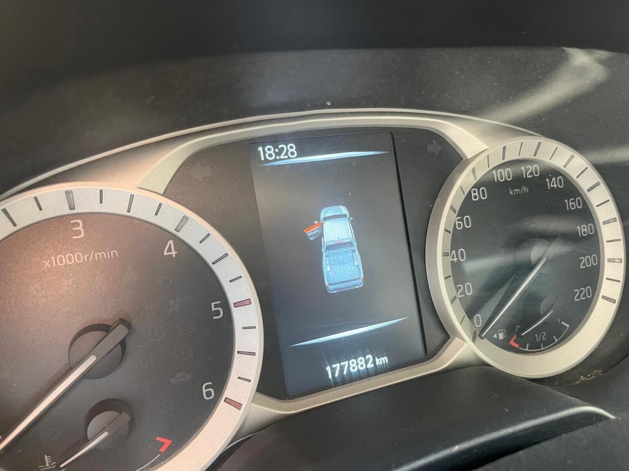 NISSAN NAVARA 2.3 dCi 4WD 2020 4 PORTE 4 POSTI - UNICOPROPRIETARIO