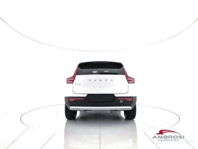 VOLVO XC40 Mild Hybrid B3 automatico Core