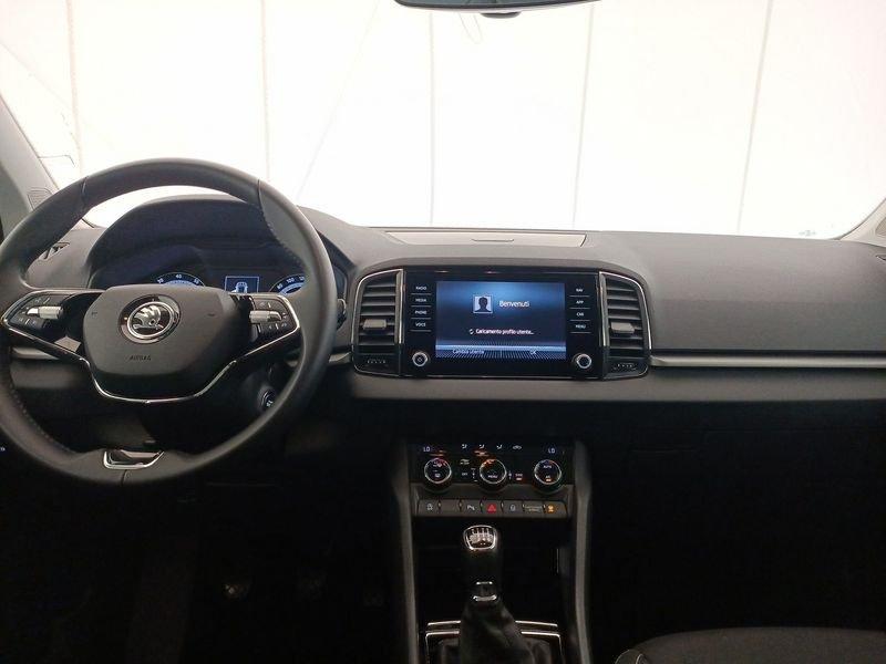 Skoda Karoq 2017 1.0 tsi Executive 110cv
