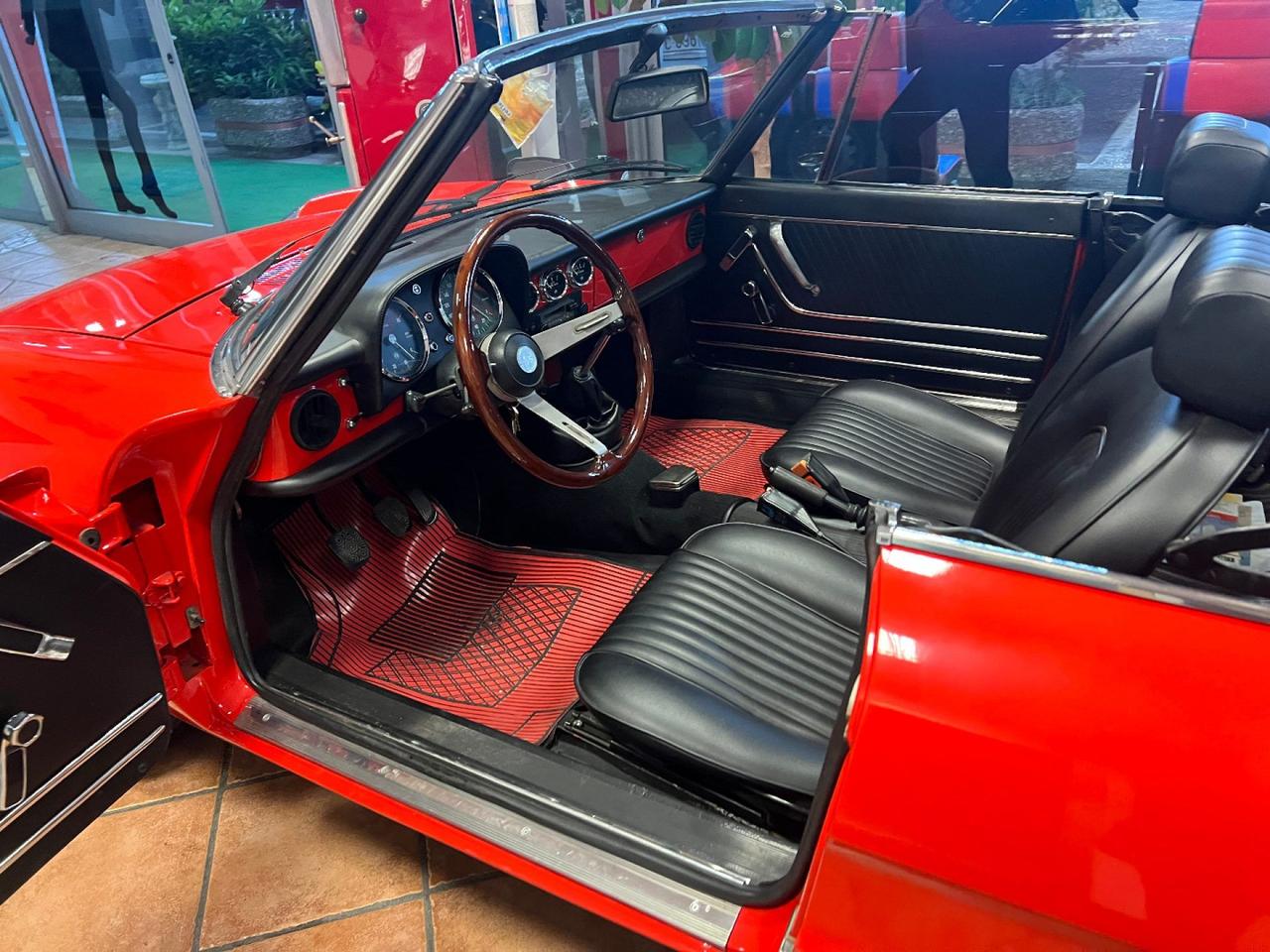 Alfa Romeo Spider DUETTO CODA TRONCA 1.3
