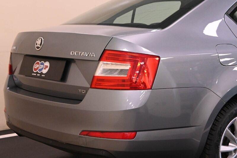 Skoda Octavia Octavia 1.6 TDI CR 105 CV Ambition