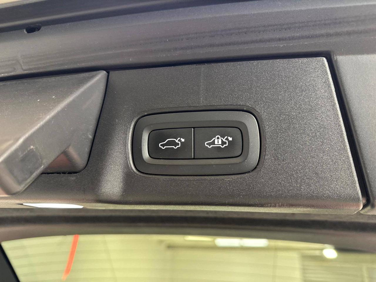 Volvo V90 Cross Country 2.0 b4 Business Pro awd