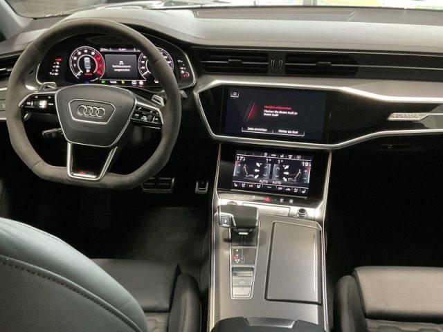 AUDI RS 7 SPB quattro tiptronic