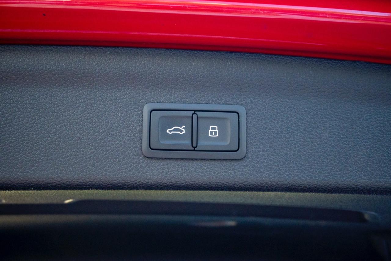 Audi Q3 35 TDI quattro S tronic S-line - GANCIO