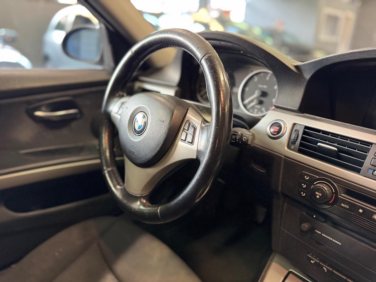 Bmw 320 320d cat Touring Attiva