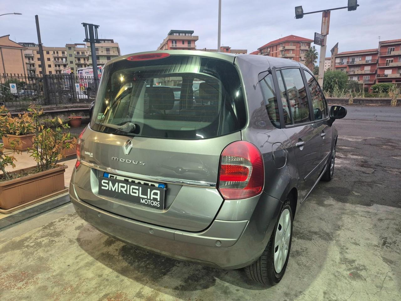 Renault Modus Grand 1.2 16V Live