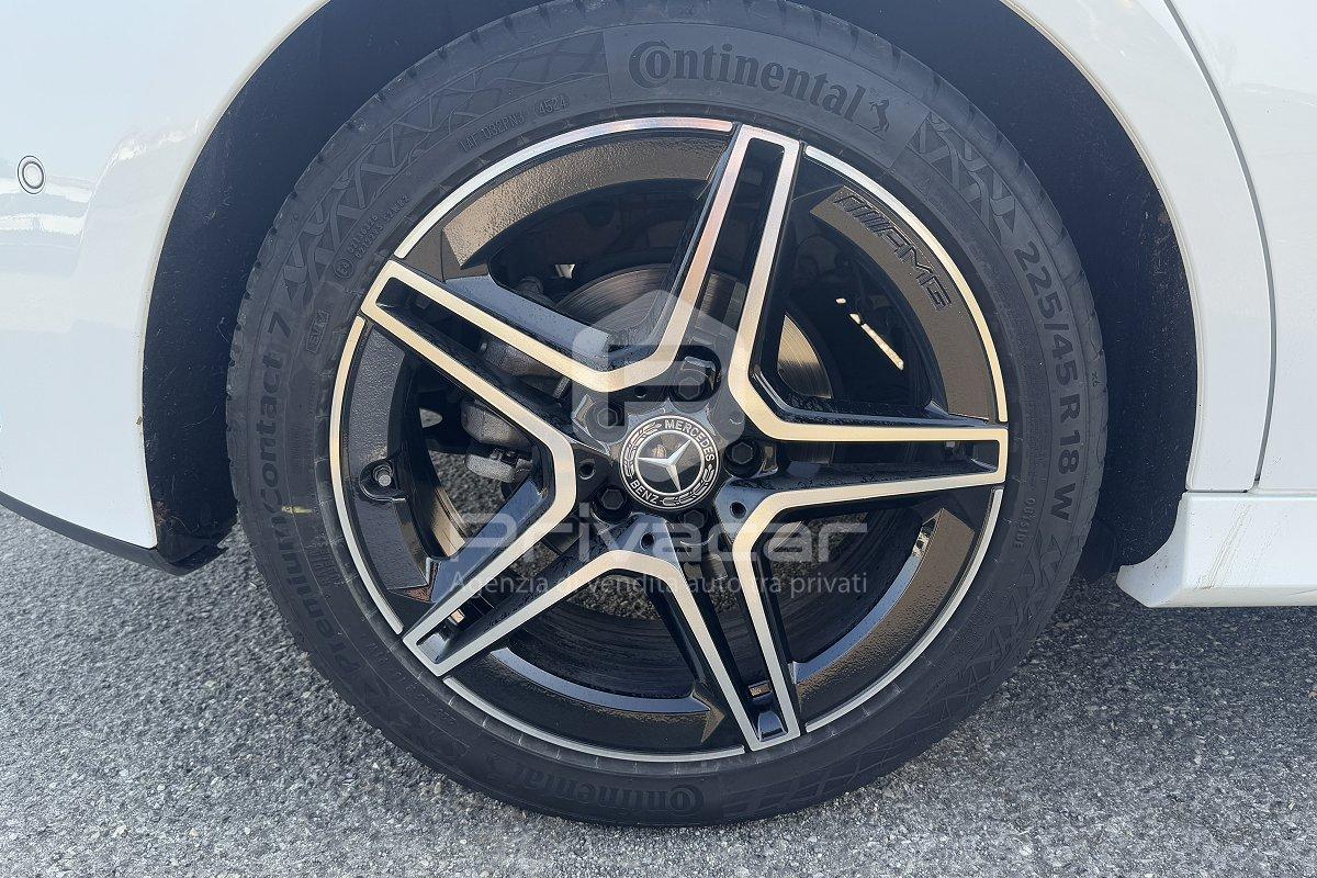 MERCEDES A 200 d Automatic AMG Line Premium Plus