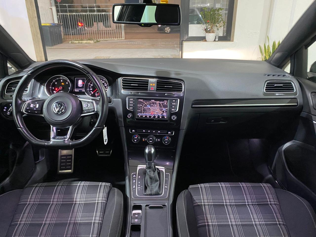 Volkswagen Golf GTD 2.0 TDI DSG 5p. BlueMotion Technology
