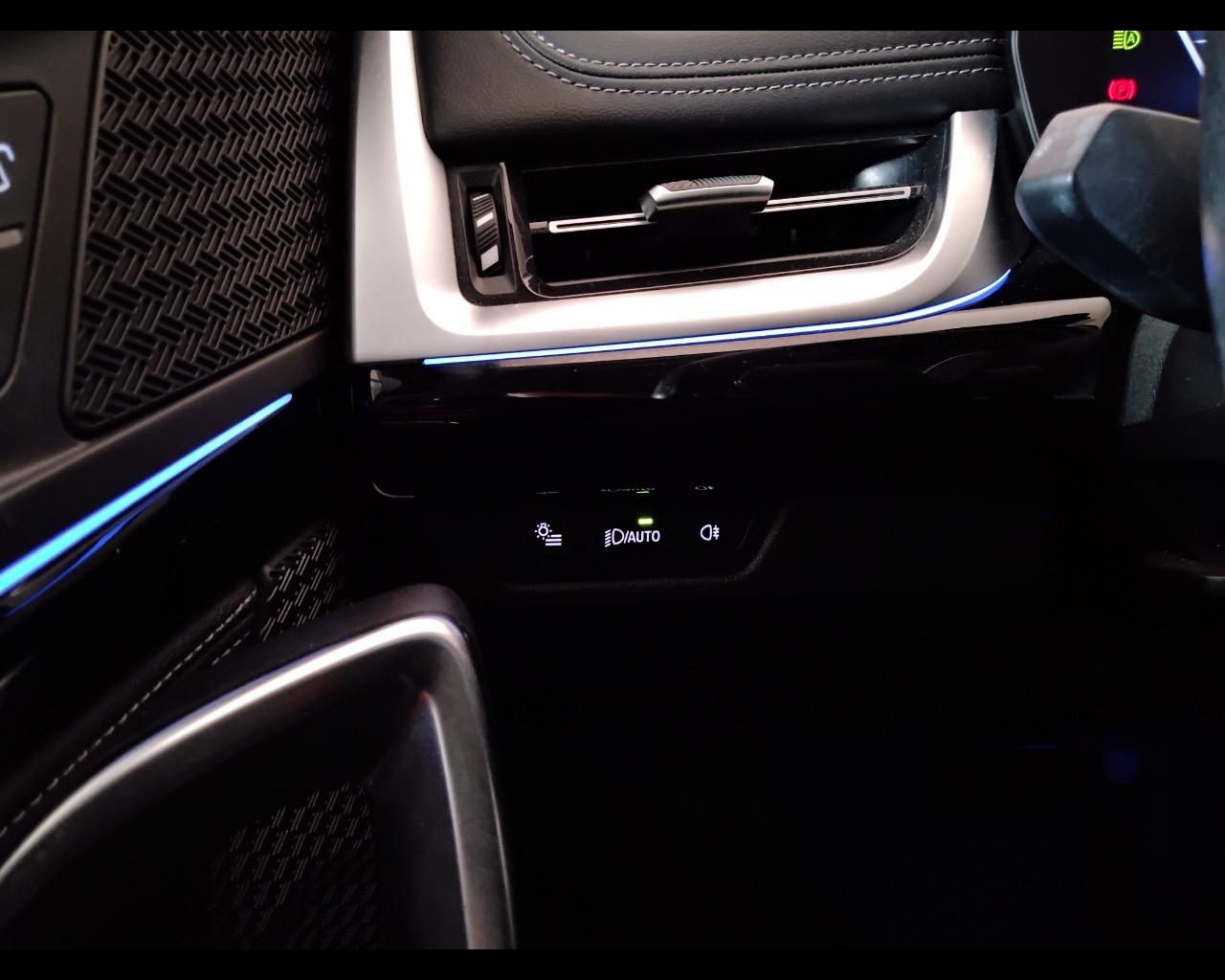 BMW X1 U11 - X1 sdrive18d X-Line auto