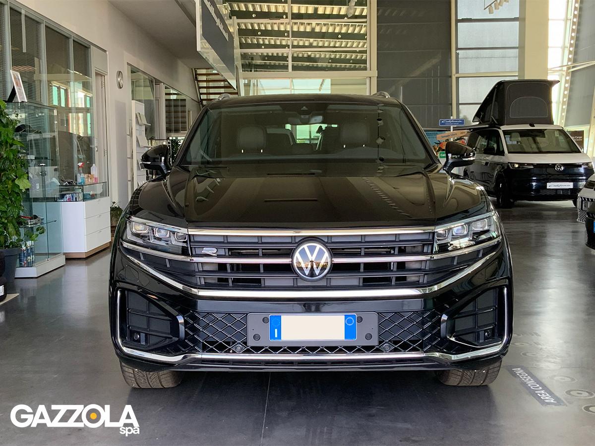 Volkswagen Touareg 3.0 V6 tdi scr R-Line 231cv auto