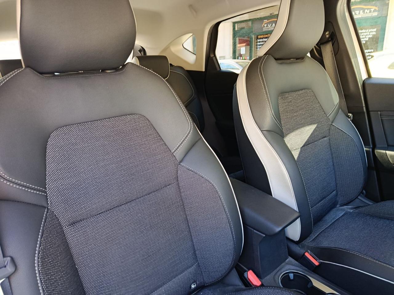 Renault Captur Techno Fast Track TCe 100 #7452