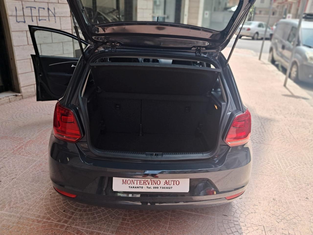 VOLKSWAGEN POLO 1.4 TDI 75CV-NEOPATENTATI-Euro7199