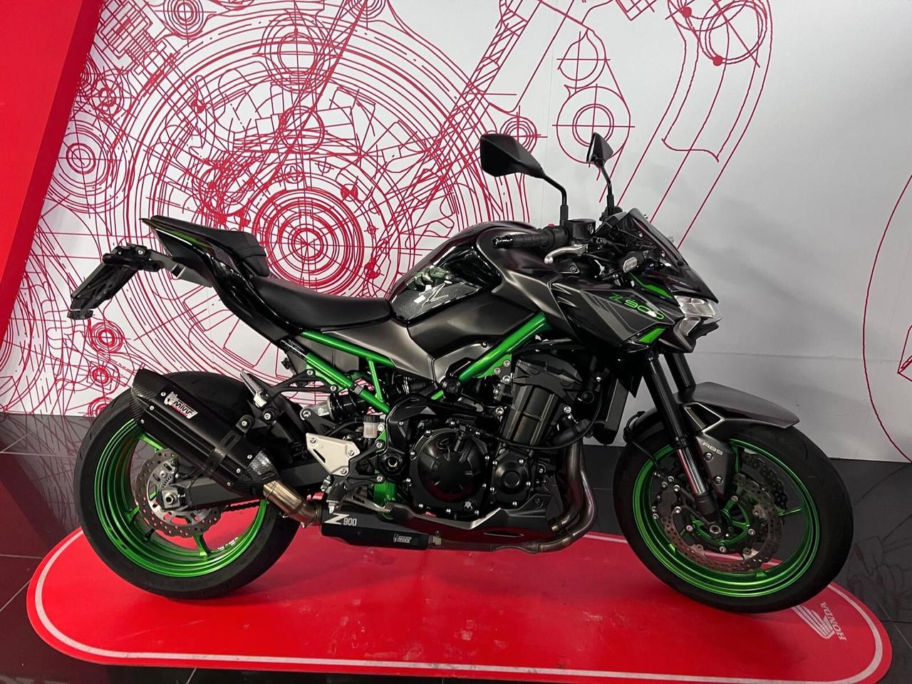 Kawasaki Z 900 2023