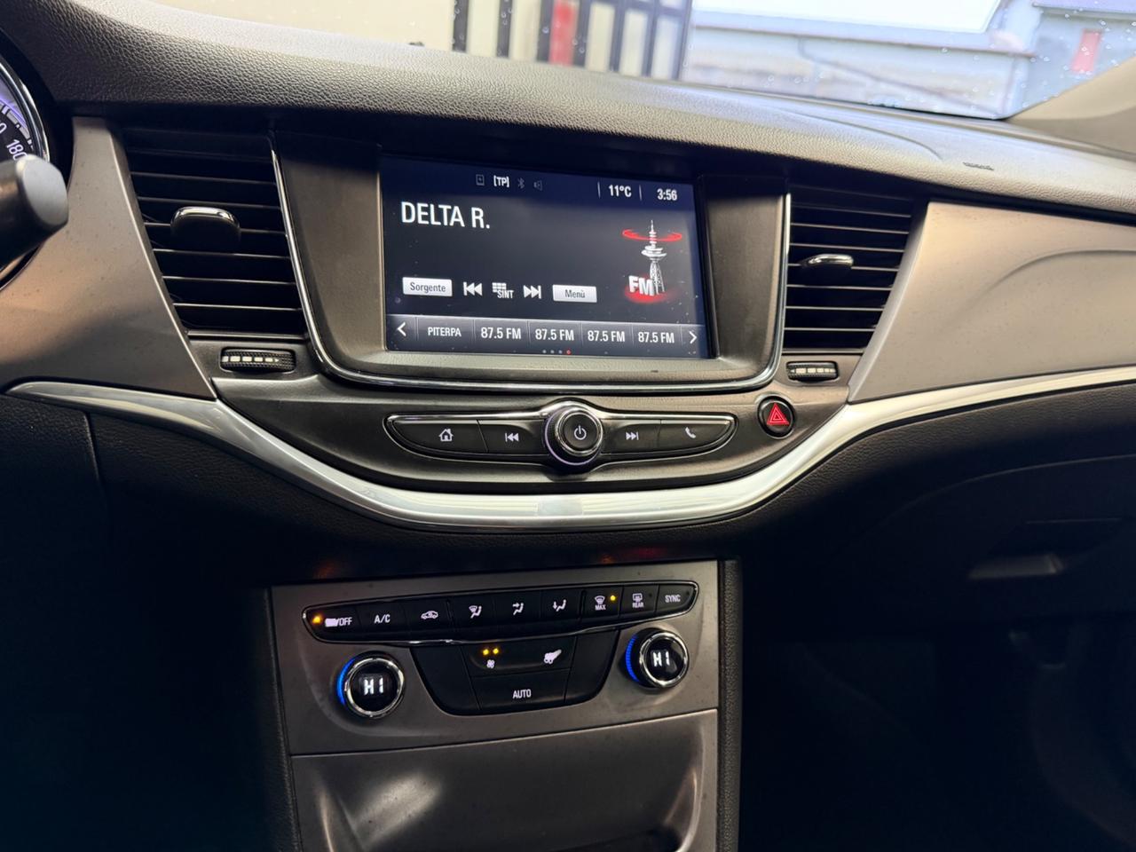 Opel Astra 1.6 CDTI Sports Tourer Cosmo