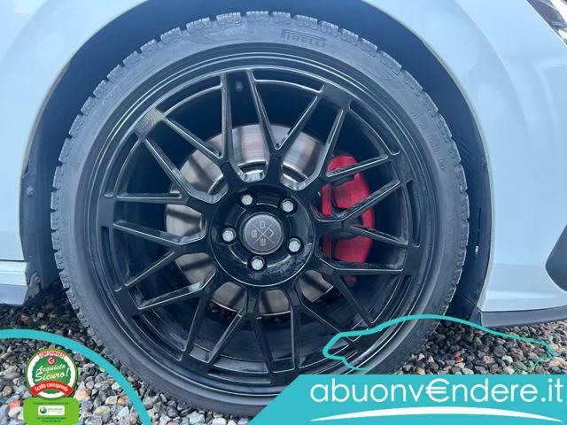 VOLKSWAGEN Golf 2.0 TSI DSG GTI