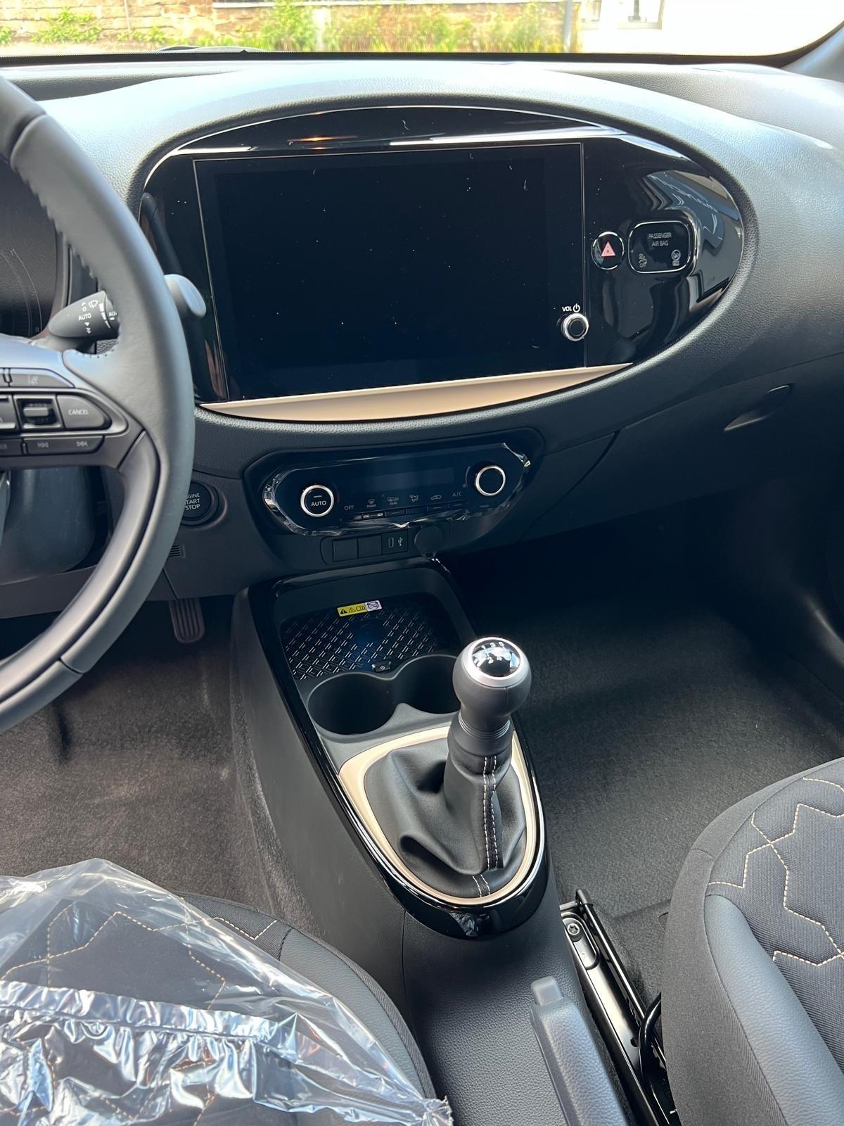 Toyota Aygo X 1.0 VVT-i 72 CV 5 porte Lounge