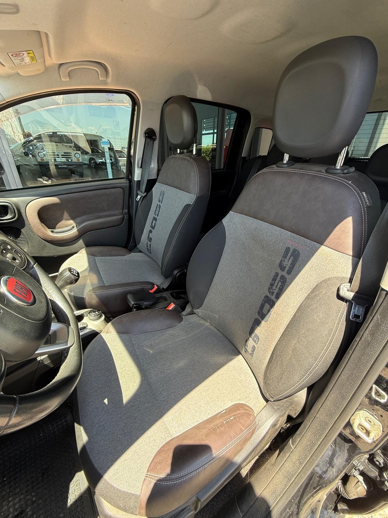 Fiat Panda Cross 1.3 MJT 95CV 4x4 GANCIO TRAINO