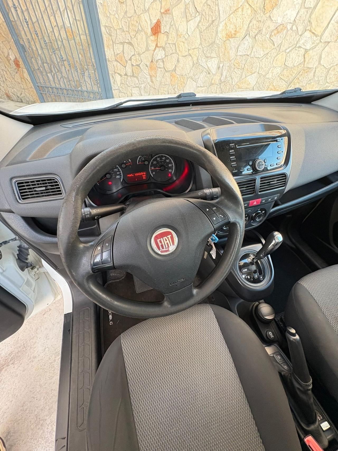 Fiat Doblò 1.6 MJT 16V 90CV Dualogic Emotion AUTOMATICO