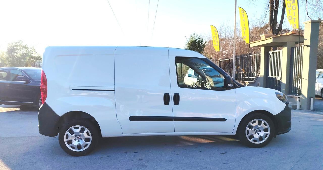 Fiat Doblo' Maxi 3 Posti