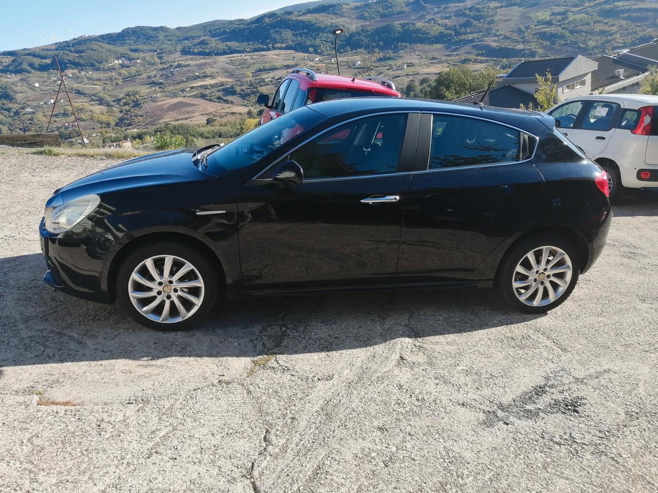 Alfa Romeo Giulietta 1.6 JTDm-2 105 CV Distinctive