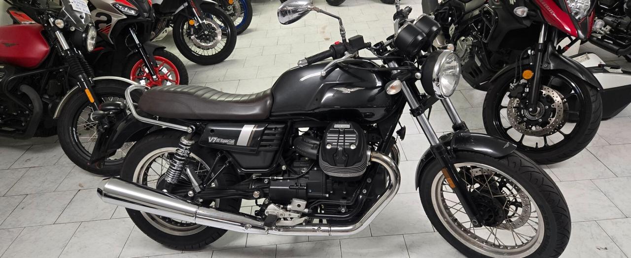 Moto Guzzi V7 SPECIAL ABS