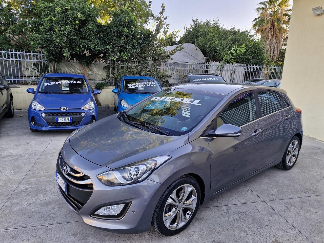 HYUNDAI I30 1.6 CRDi128CV TAGLIANDATA HYUNDAI