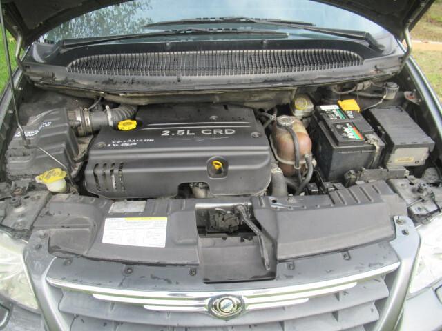 Chrysler Voyager 2.5 crd LX Leather MANUALE