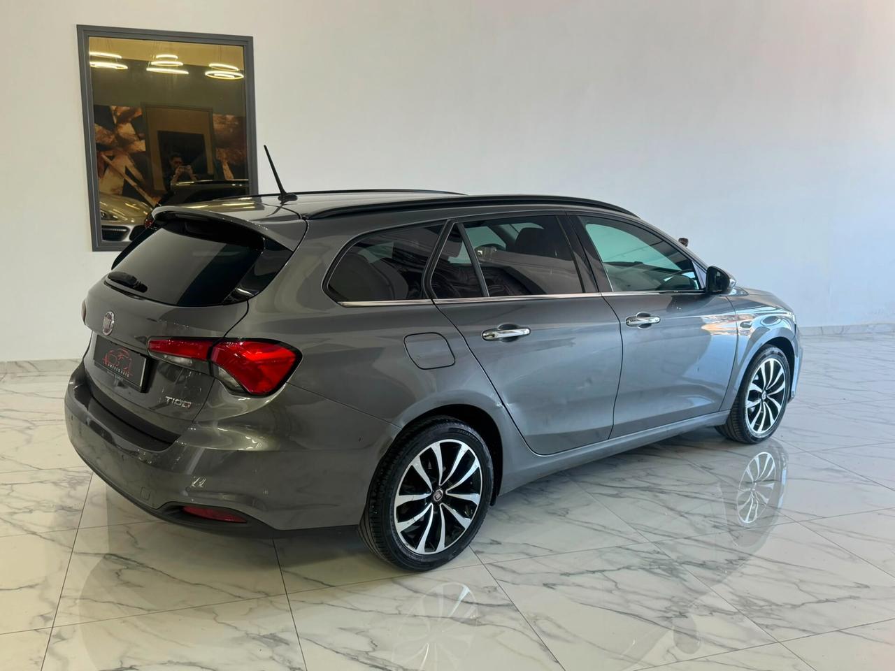 Fiat Tipo 1.6 Mjt S&S 5 porte Lounge