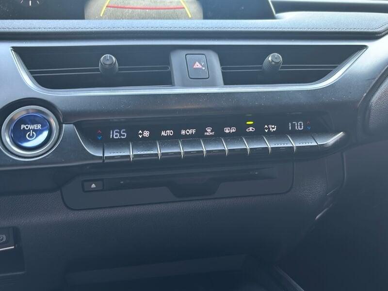 Lexus UX Hybrid Premium 2WD