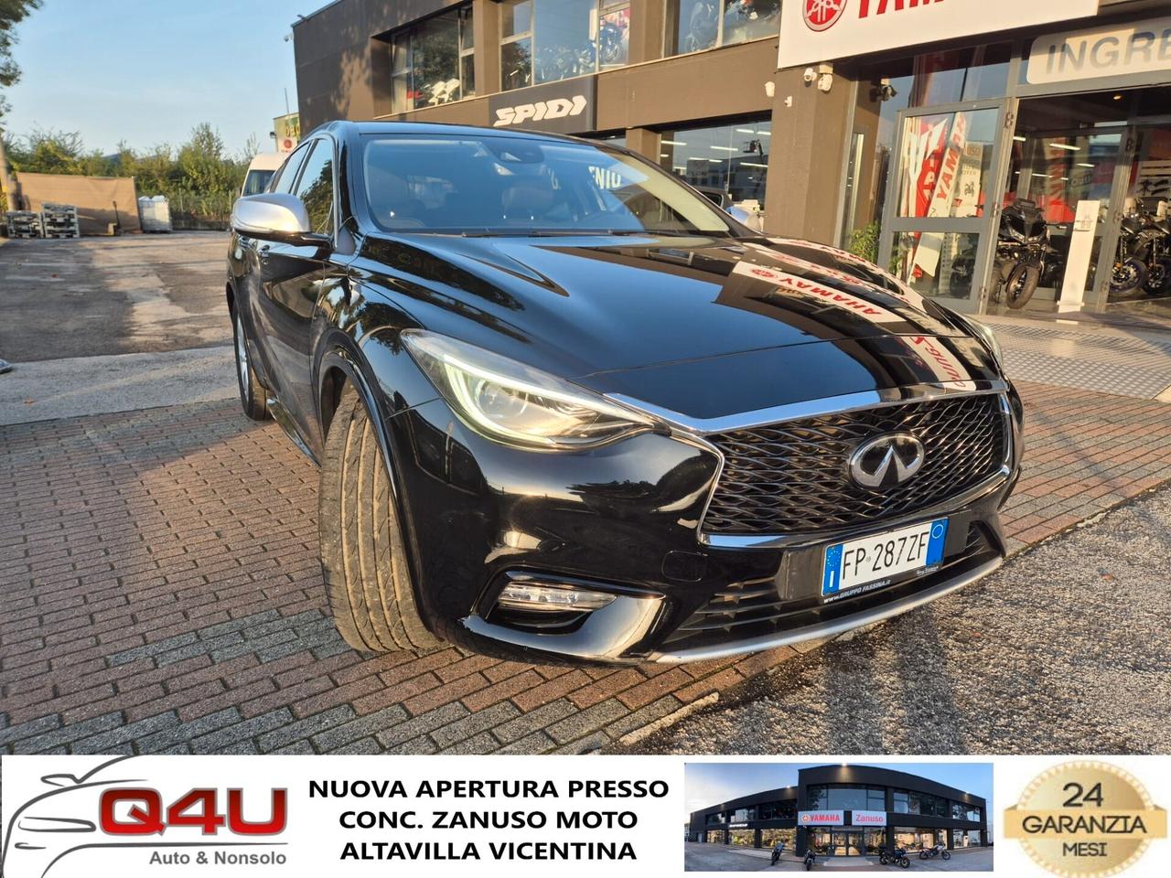 Infiniti Q30 D 110CV Premium Tech E6B--FULL!!!