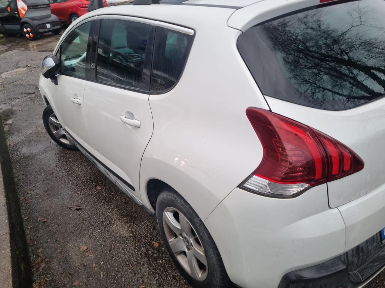 Peugeot 3008 1.6 HDi 115CV Active