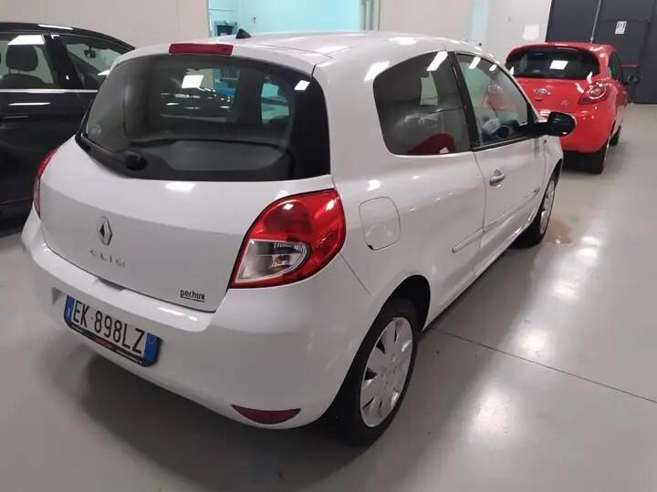 Renault Clio 1.2 16V 3 porte GPL Dynamique