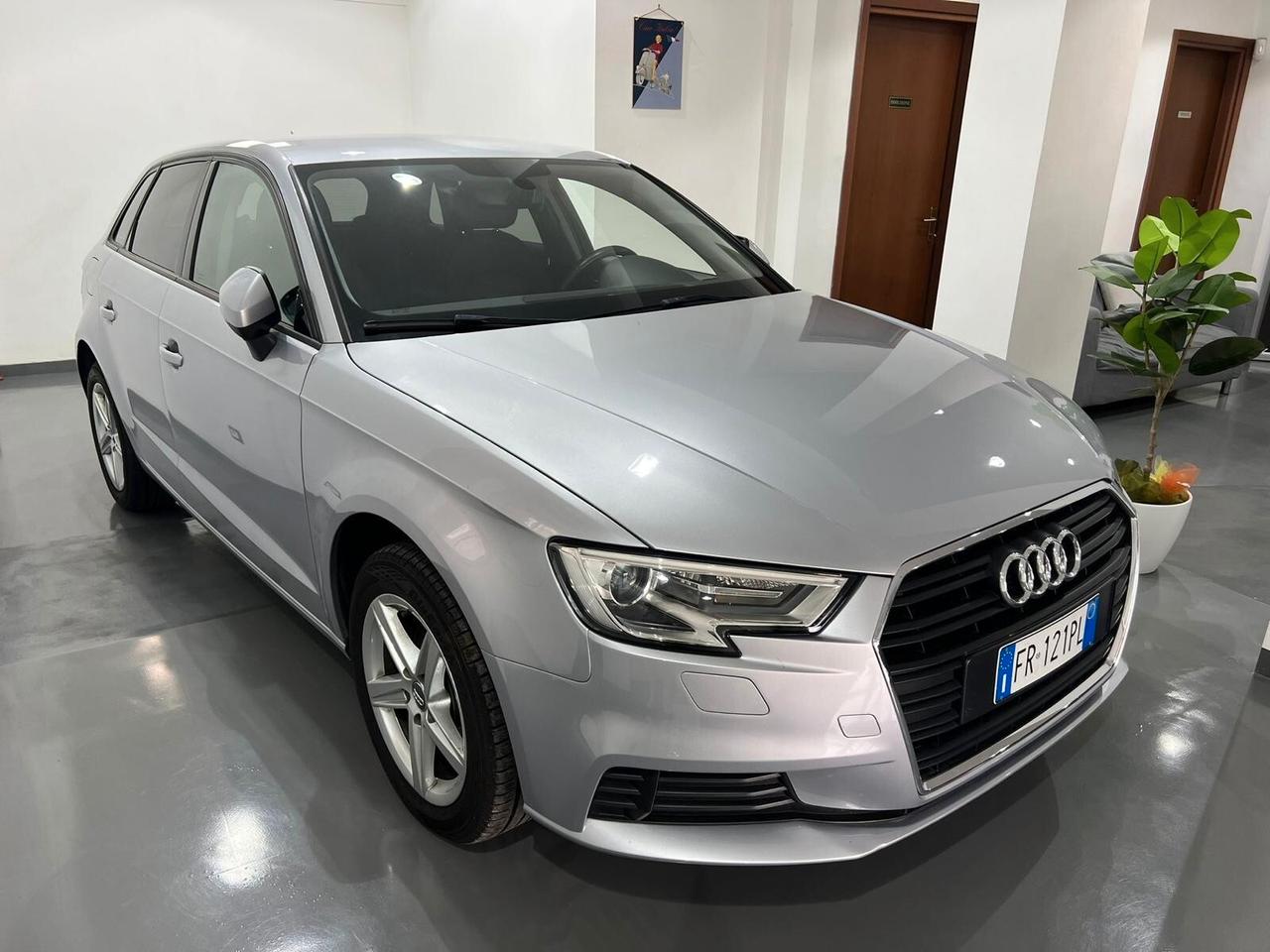 AUDI A3 * VETTURA ITALIANA * IN PRONTA CONSEGNA