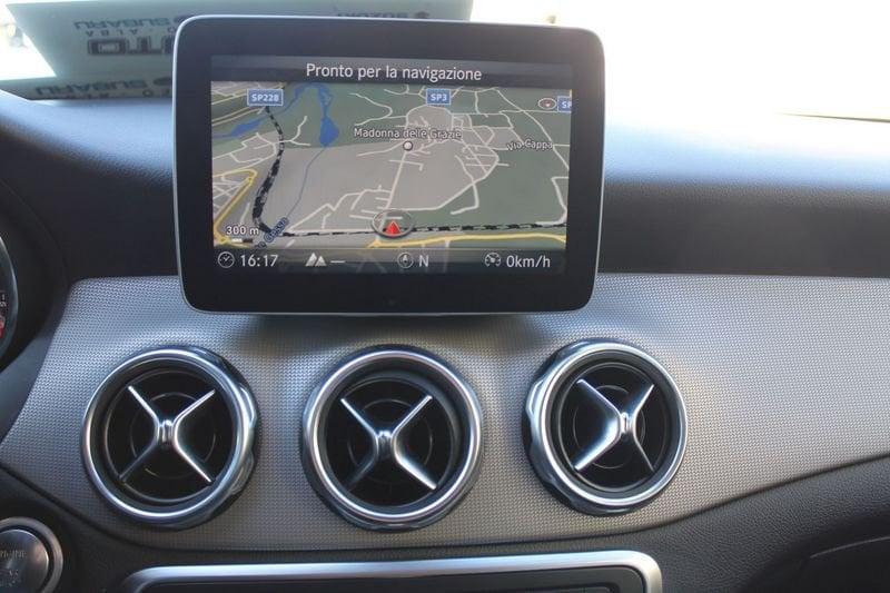 Mercedes-Benz GLA 200 d Automatic 4MATIC Sport