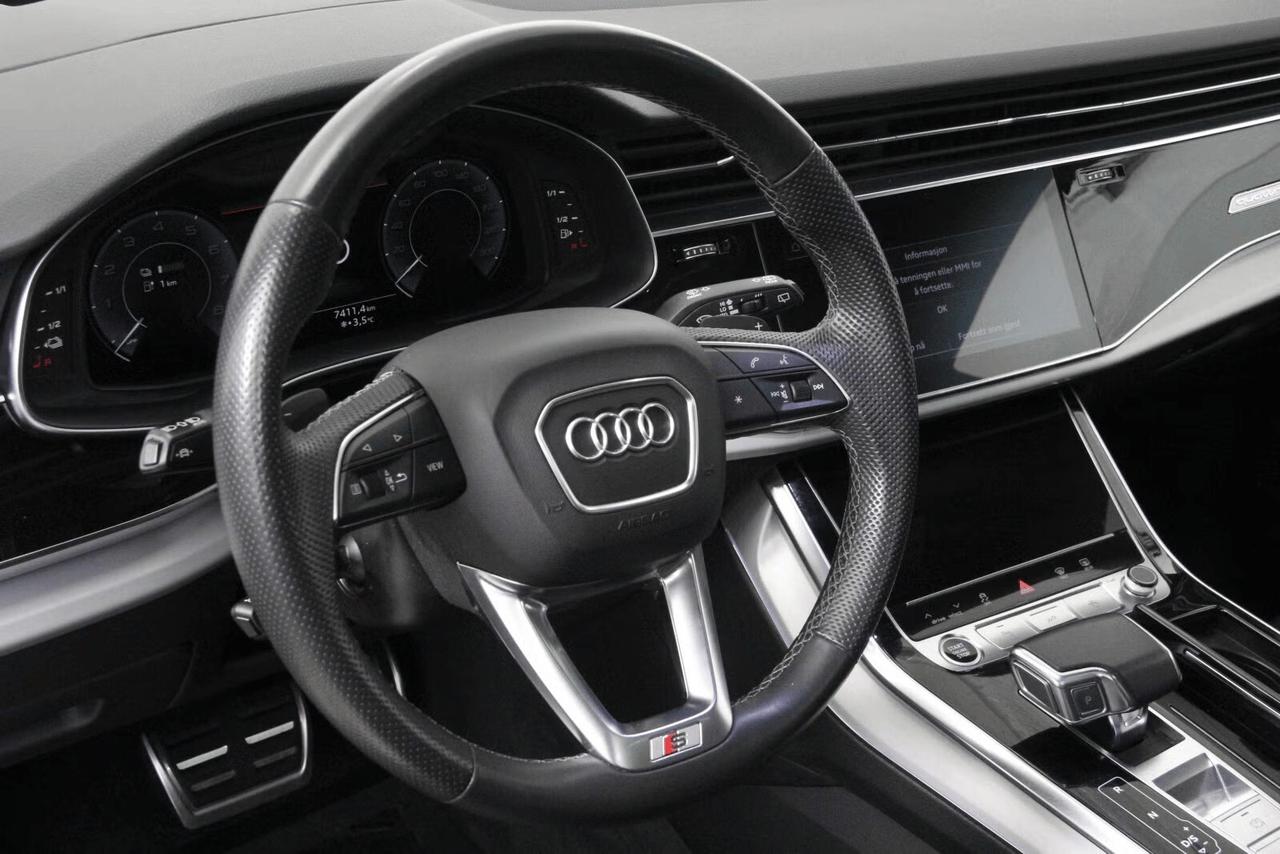 Audi Q8 60 TFSI e quattro tiptronic S line plus