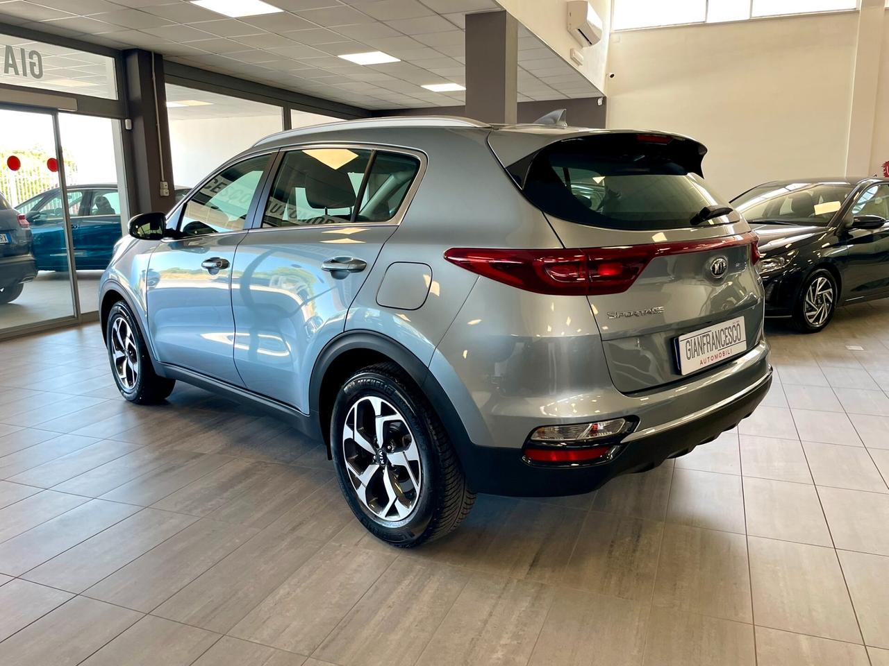 Kia Sportage 1.6 CRDI 136cv MHEV DCT Business Class