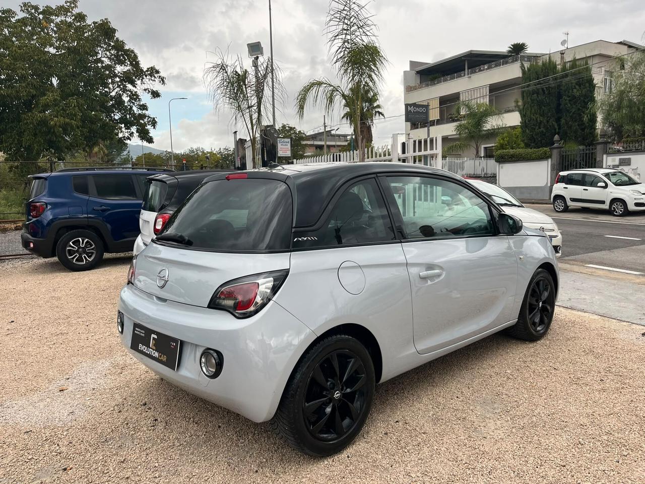 Opel Adam 1.2 70 CV 2015