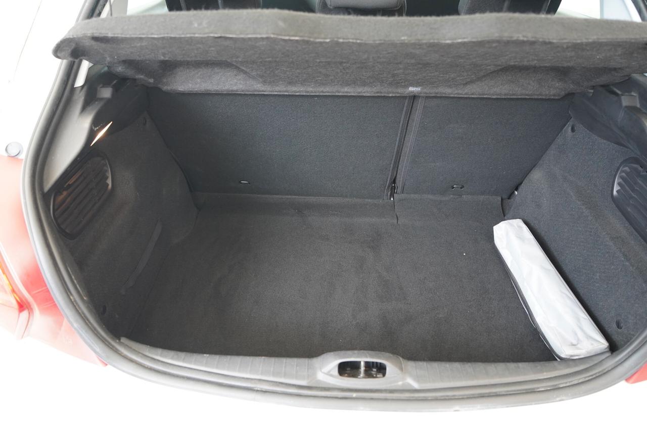 Peugeot 208 1.2 VTi 82 CV 5 porte Active