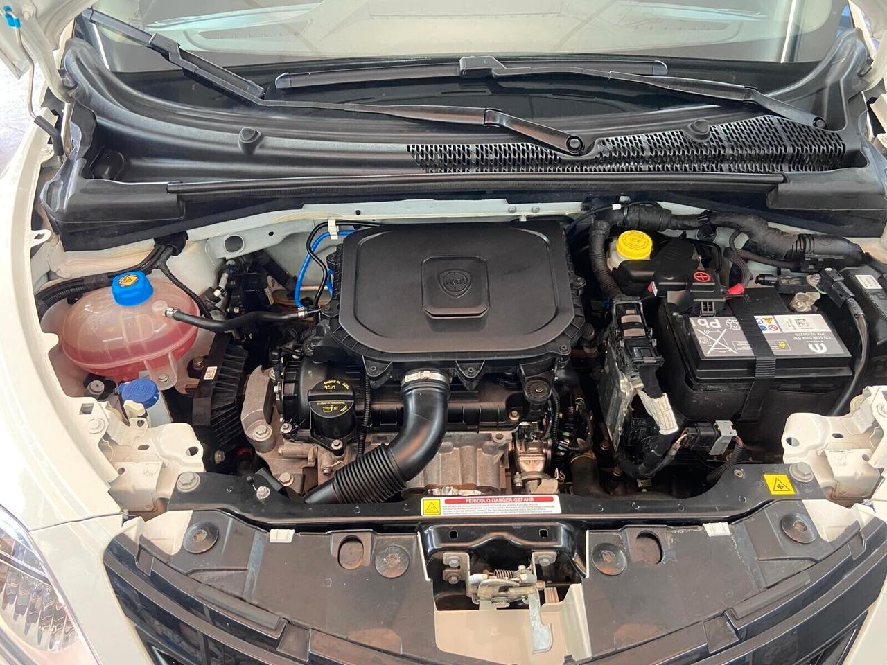 Lancia Ypsilon 1.0 FireFly 5 porte S&S Hybrid Gold