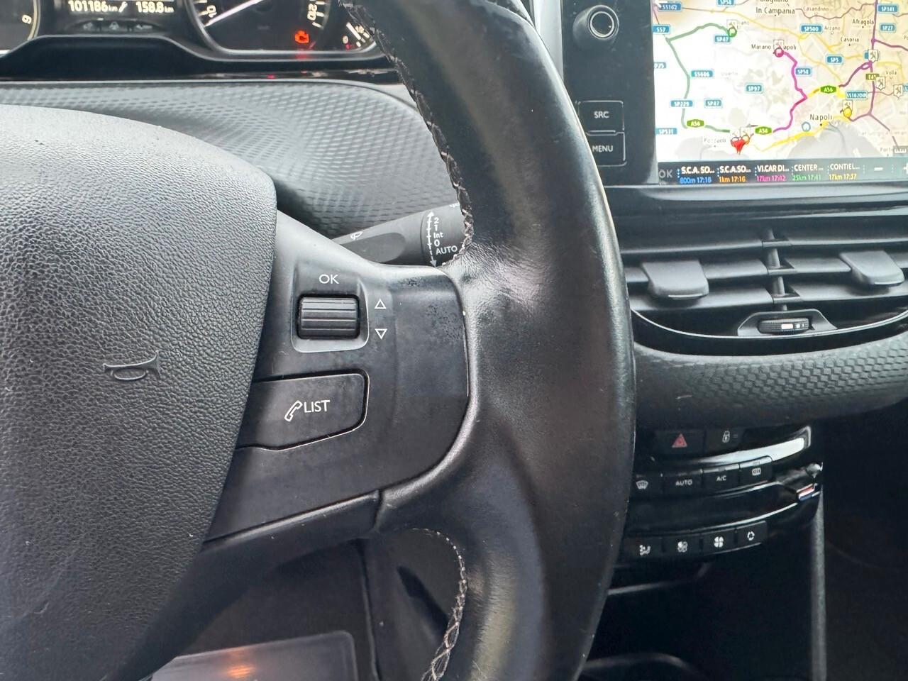 Peugeot 2008 1.5cc BlueHDi 102cv Allure Pack