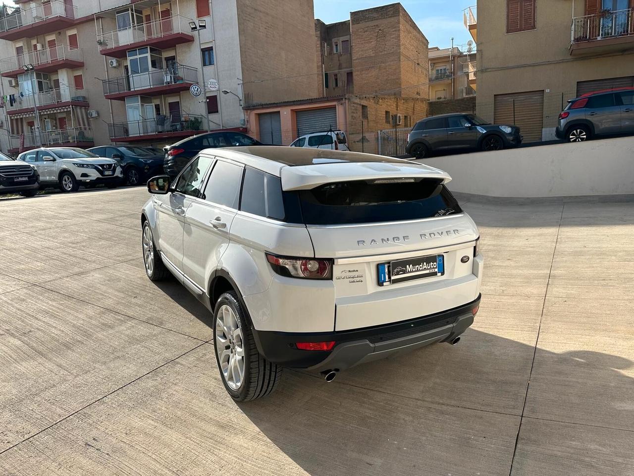 Land Rover Range Rover Evoque Range Rover Evoque 2.2 Sd4 5p. Prestige