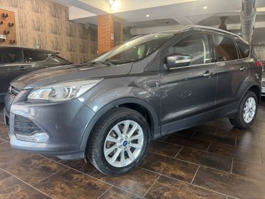 Ford Kuga 2.0 TDCI 150 CV S&S 4WD Powershift Titanium