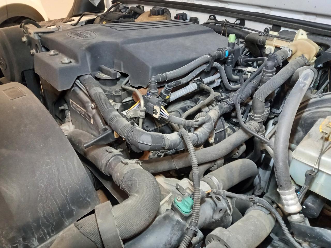 Land Rover Defender 90 2.2 EXPEDITION 032/100