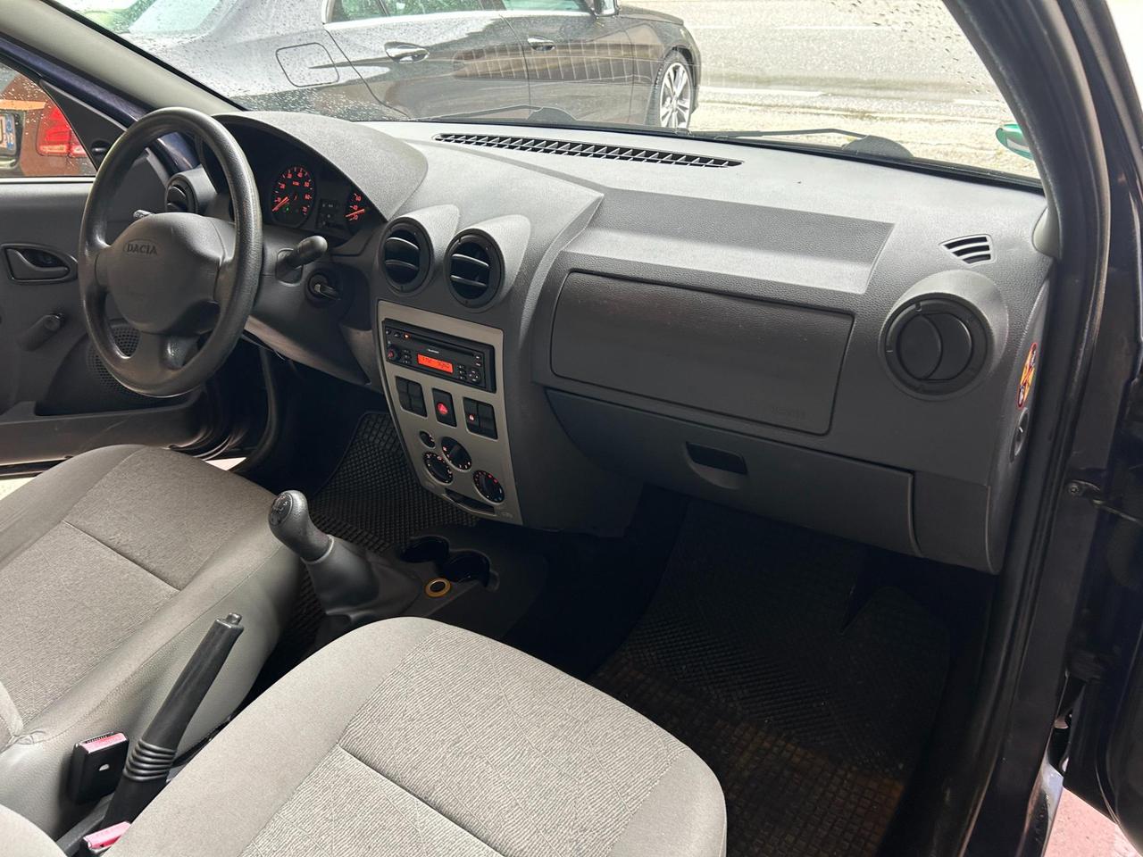 Dacia Logan Pick-Up Pick-Up