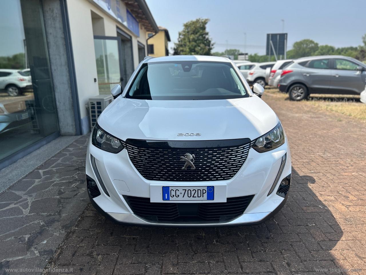 PEUGEOT 2008 PureTech 130 S&S Allure