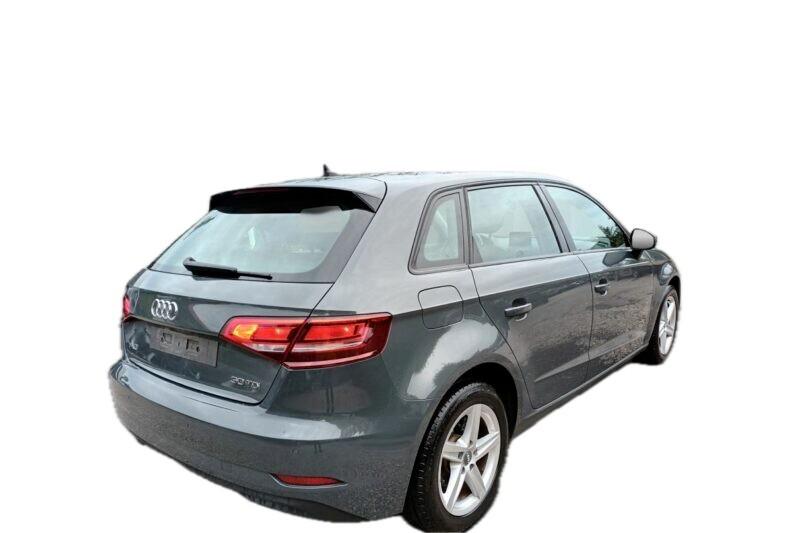 Audi A3 SPB 30 TDI S-Tronic Business 116cv*68.000km