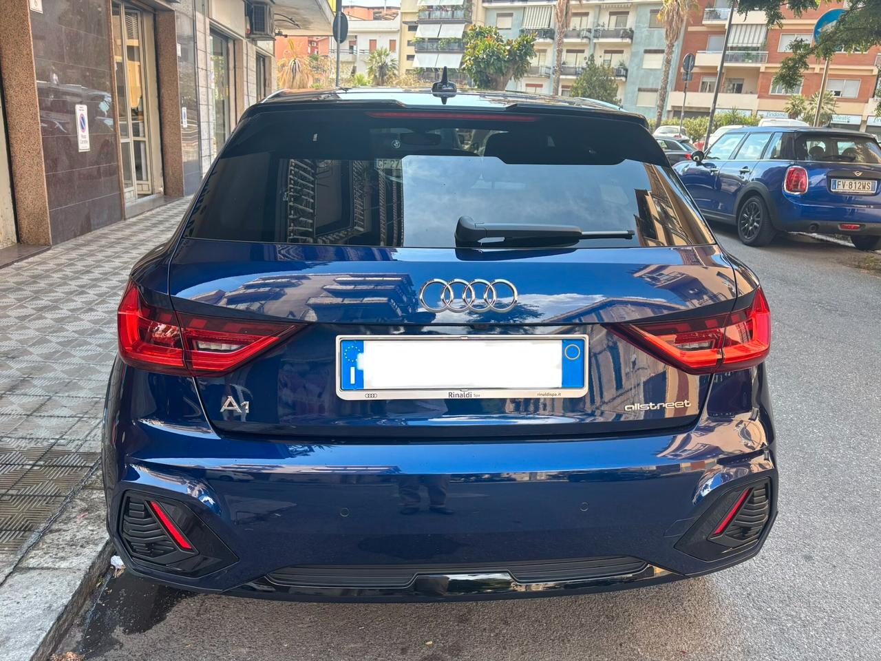 Audi A1 allstreet 30 TFSI S tronic Identity Contrast