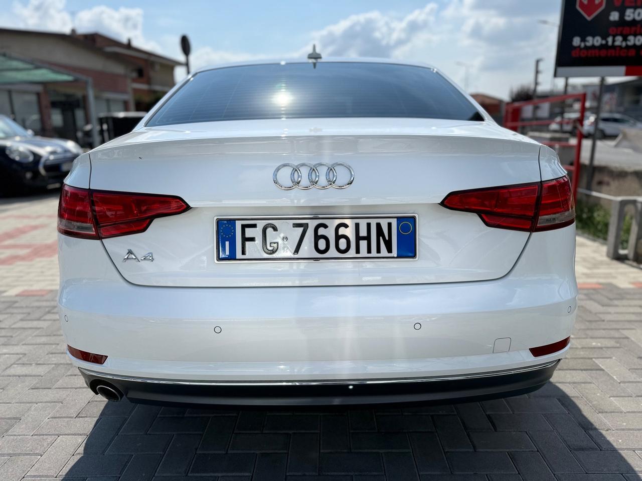 Audi A4 2.0 TDI 150 CV BERLINA Sport EURO6